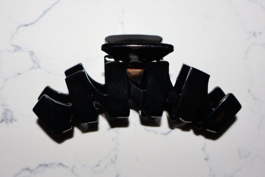 Lux Claw Clip- Black
